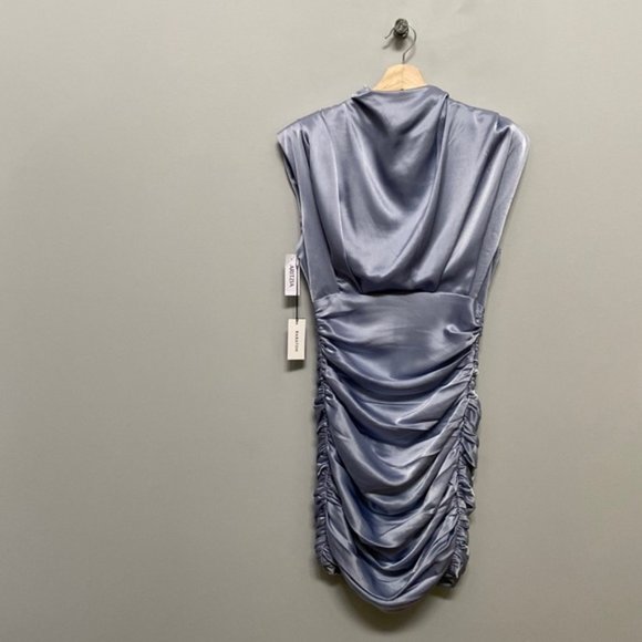 ❗️SOLD❗️Aritzia Babaton Hasek Grey Lavendar Rusched Sleeveless Dress Size 4 - Picture 2 of 10